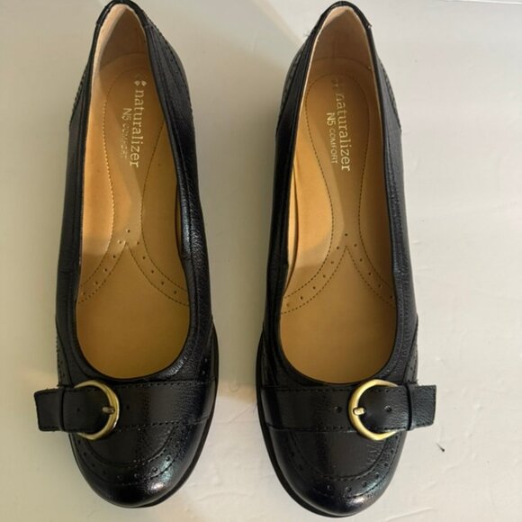 NWOT NATURALIZER OXBRN LEA Black Leather N5 Comfort Loafers Shoes Size 7.5 - Picture 1 of 7